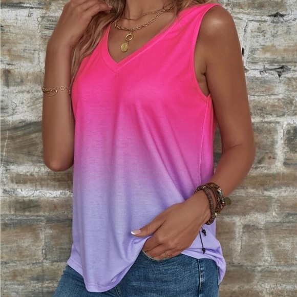 New V-neck ombre sleeveless top - Picture 3 of 7